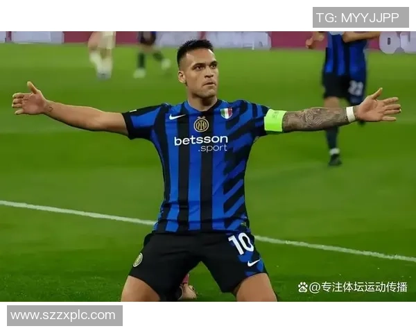 2025年全球足球球星强度排行榜前十名盘点与分析